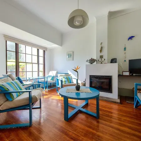 The House Σπίτι διακοπών