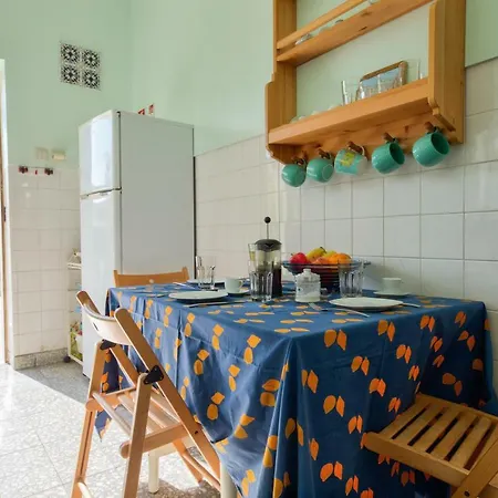 The House Σπίτι διακοπών